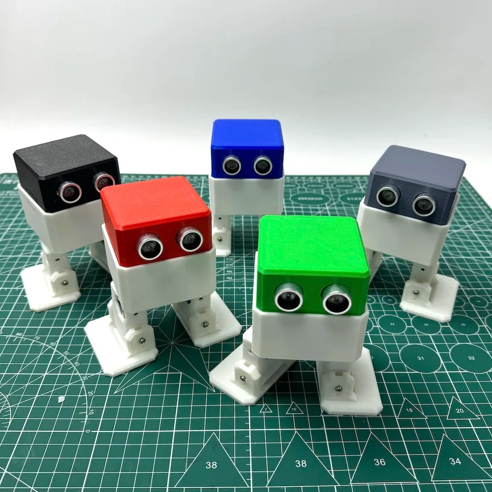 مجموعة روبوت ثنائي القدم مطبوع - مراجعة Arduino Robot وسعره